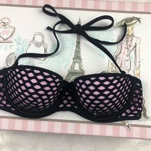 NEW Victoria’s Secret bikini top